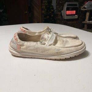 Hey Dude Lily White Embroidered Wendy Flora Women’s Size 11 Shoes